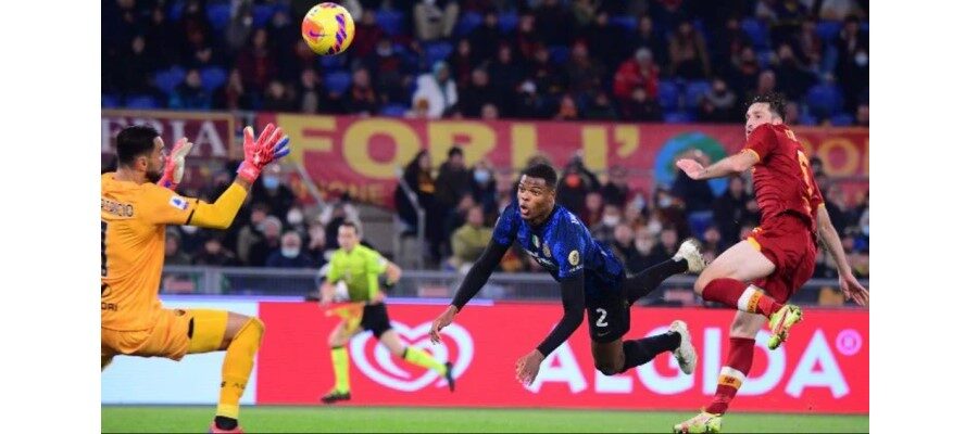 soi kèo trận Inter vs Roma diễn ra lúc 23h00 ngày 23/4/2022