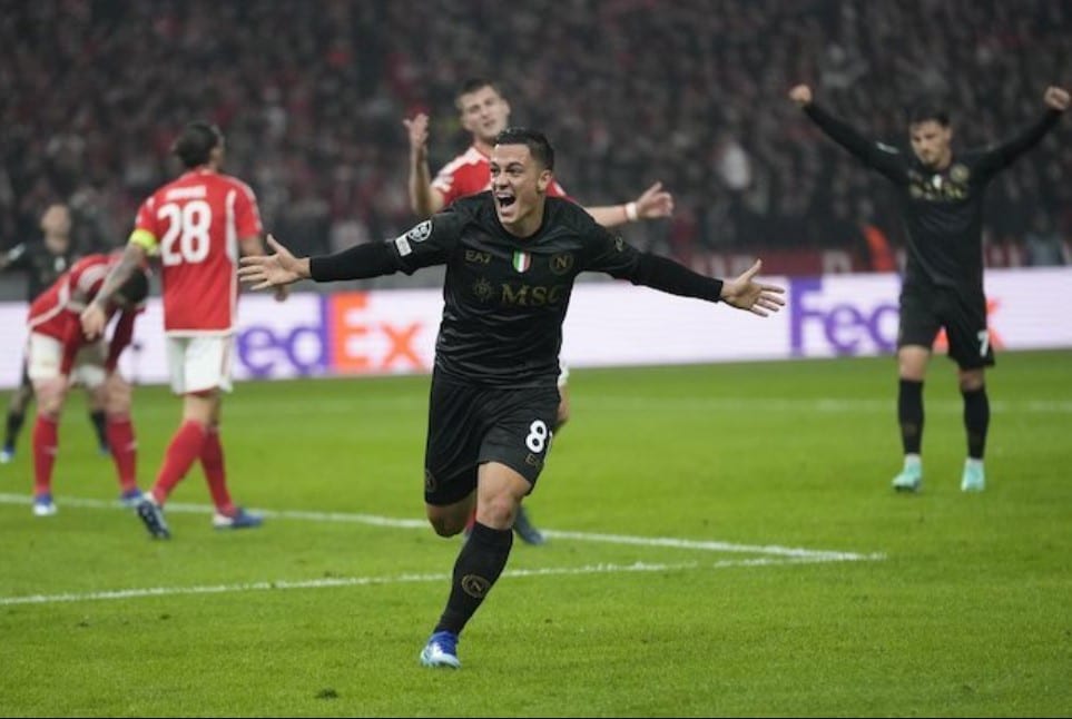 Champions League 2023/2024: Màn ăn mừng bàn thắng của cầu thủ Napoli Giacomo Raspadori trong trận Union Berlin vs Napoli