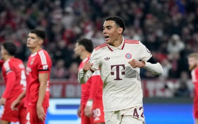 Soi kèo trận Bayern Munich vs PSG UCL 2024/25 lúc 03h00 ngày 27/11/2024.