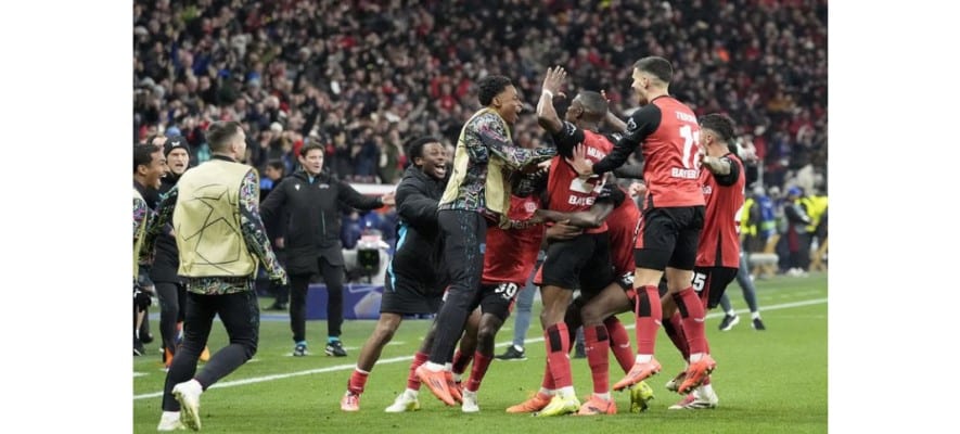 Soi kèo trận Augsburg vs Bayer Leverkusen VĐQG Đức 2024/25 lúc 21h30 ngày 14/12/2024