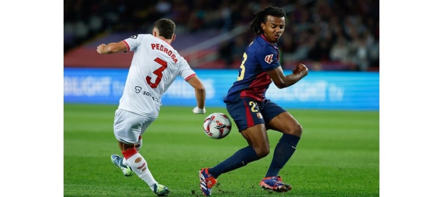Soi kèo trận Sevilla vs Barcelona lúc 03h00 ngày 10/02/2025