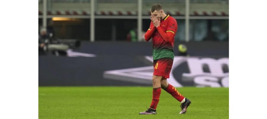 Soi kèo trận Lecce vs AC Milan lúc 00h00 ngày 09/03/2025