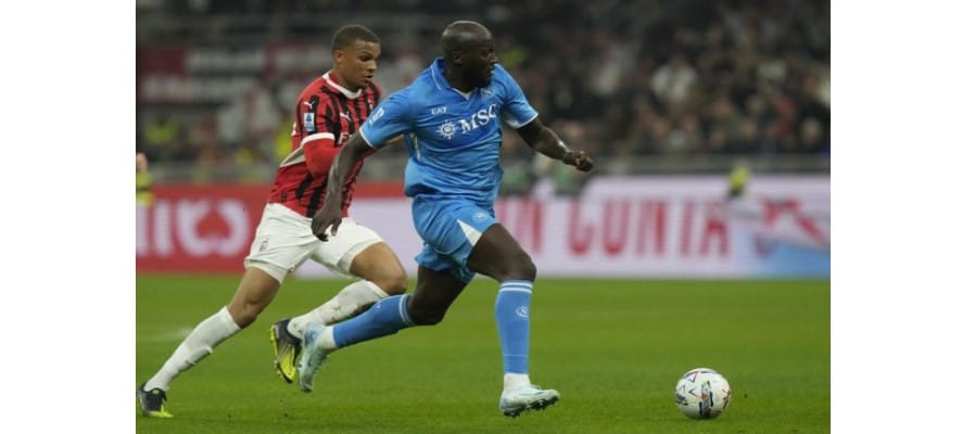 Soi kèo trận Napoli vs AC Milan lúc 01h45 ngày 31/03/2025