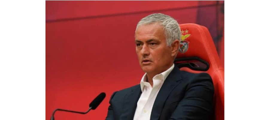 Soi kèo Chelsea vs Benfica lúc 02h00 ngày 01/10/2025