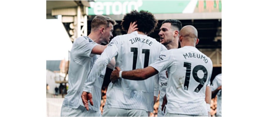 Soi kèo Manchester United vs West Ham lúc 03h00 ngày 05/12/2025