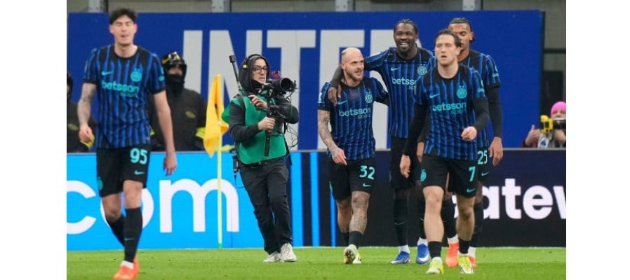 Soi kèo Inter Milan vs Lecce lúc 02h45 ngày 15/01/2026