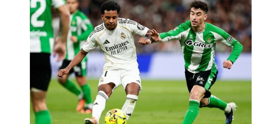Soi kèo PAOK Saloniki vs Real Betis lúc 00h45 ngày 23/01/2026