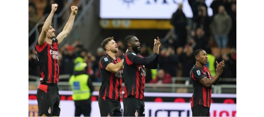 Soi kèo AC Milan vs Parma lúc 00h00 ngày 23/02/2026