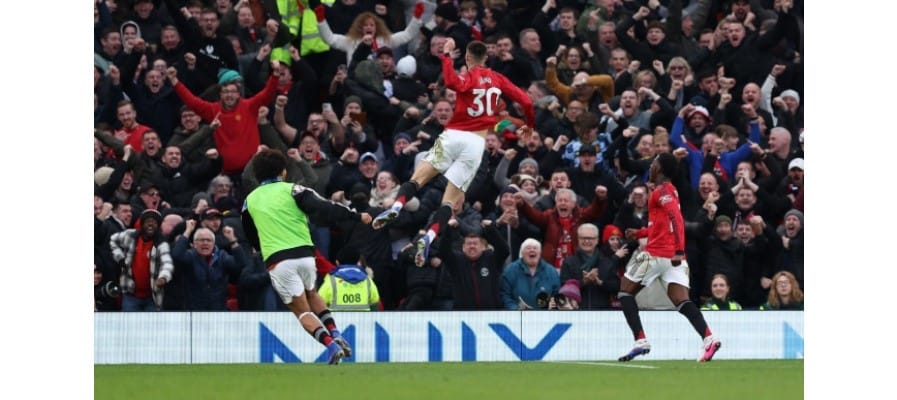 Soi kèo Manchester United vs Tottenham lúc 19h30 ngày 07/02/2026