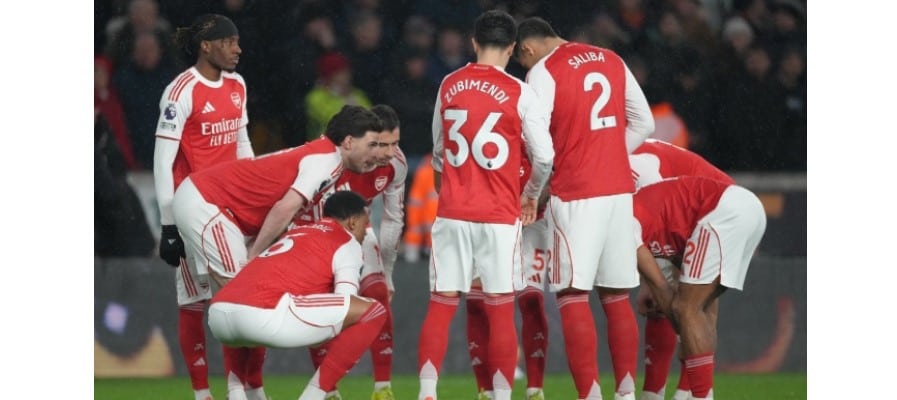 Soi kèo Tottenham vs Arsenal lúc 23h30 ngày 22/02/2026