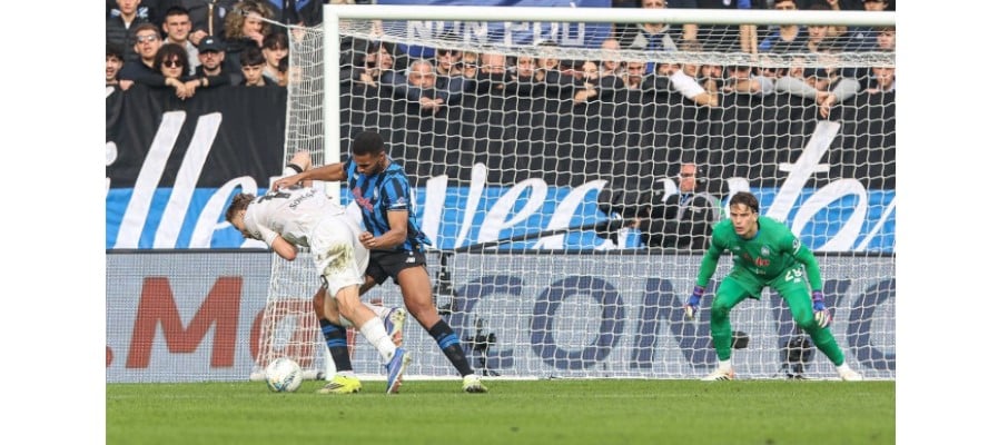 Soi kèo Verona vs Napoli lúc 00h00 ngày 01/03/2026